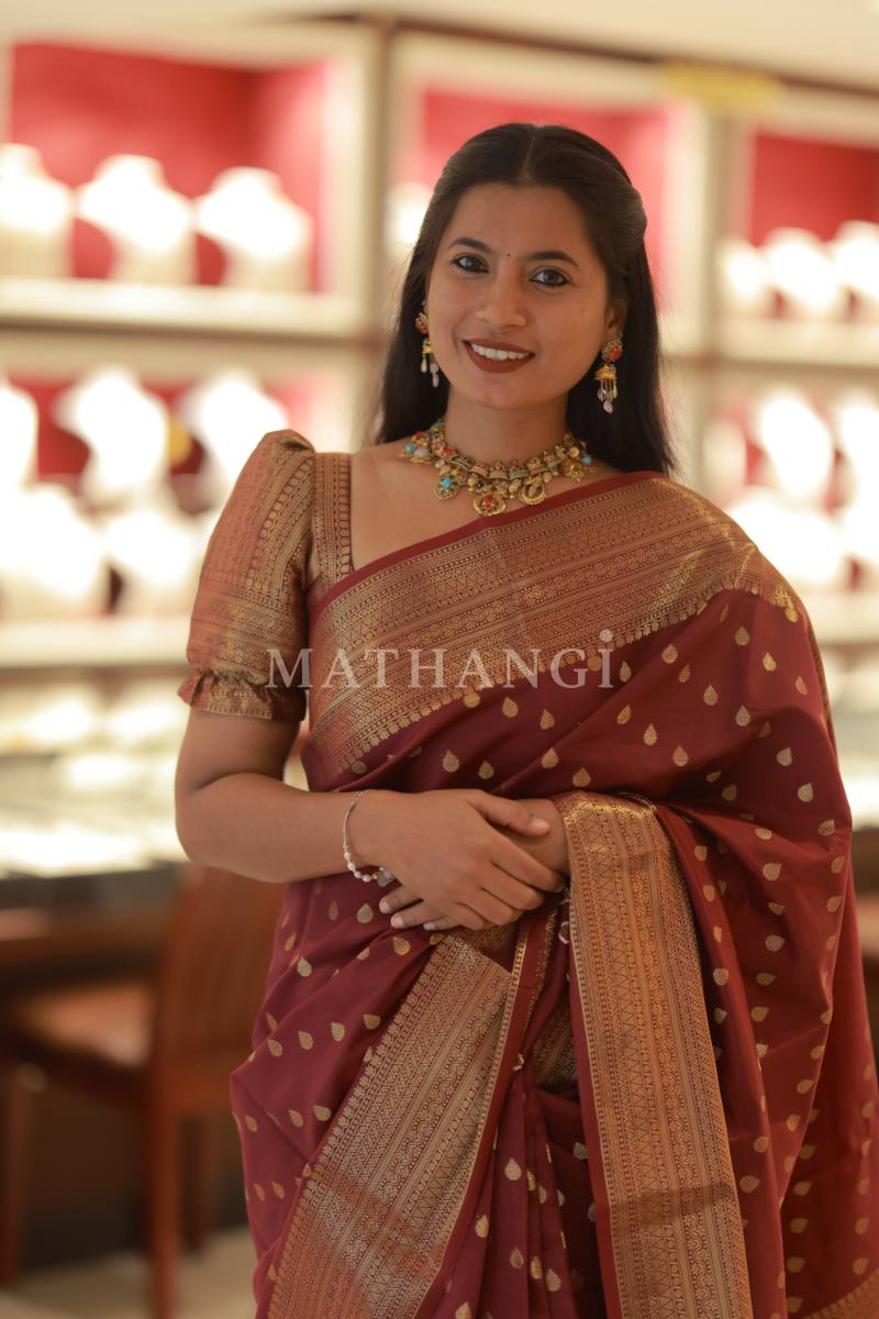Red Zari Drape